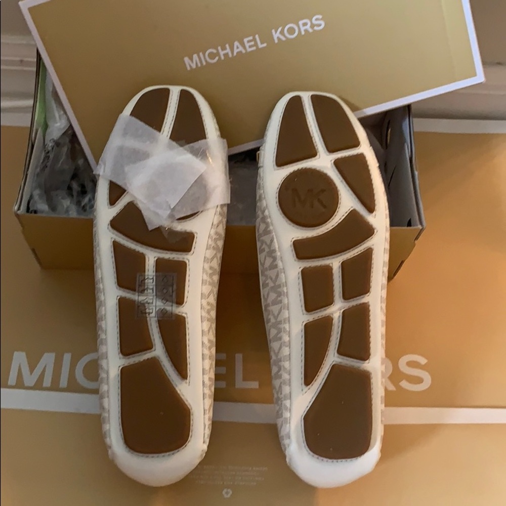 ♦️SOLD♦️Michael Kors Fulton Moccasins. - Picture 3 of 8